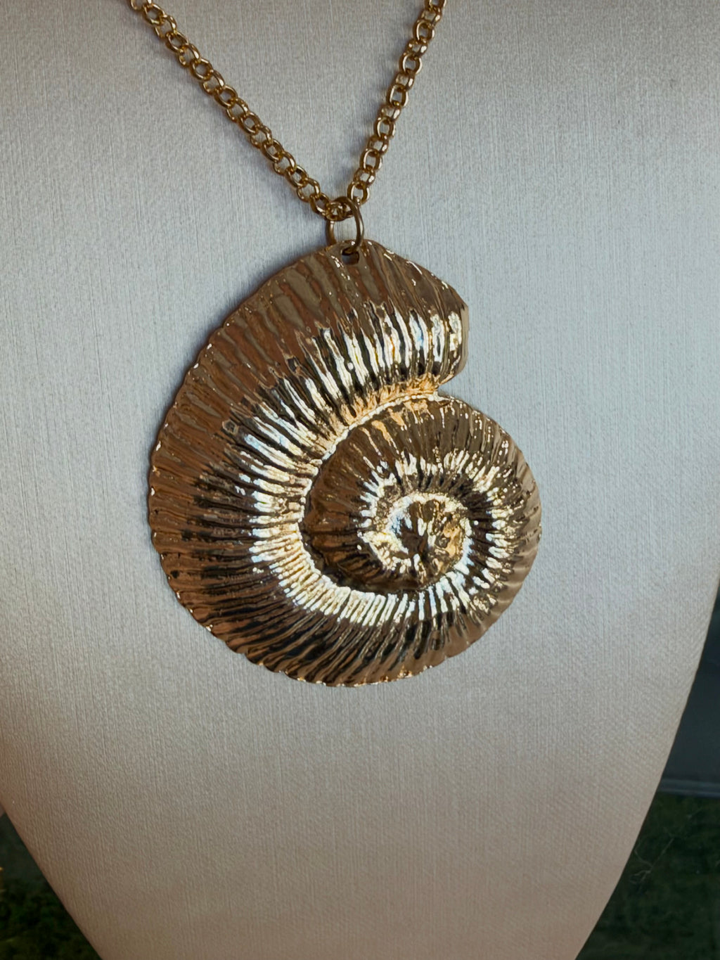 Large Nautilus Pendant Necklace