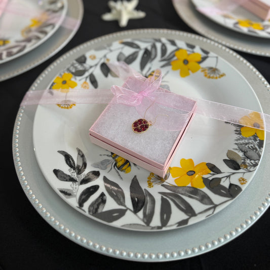 Bee Plate, Charger, Necklace Gift Set