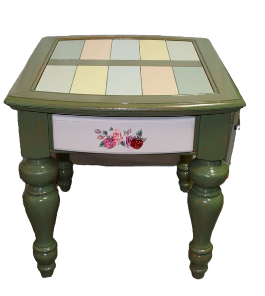 Pastel Table