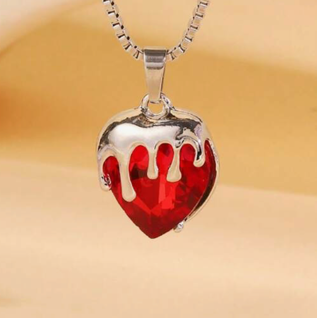 Melt-Your-Heart Necklace (2 Colors)