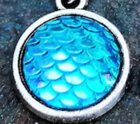 Iridescent Tail  Necklace (4 Colors) - Lemonade Mermaid